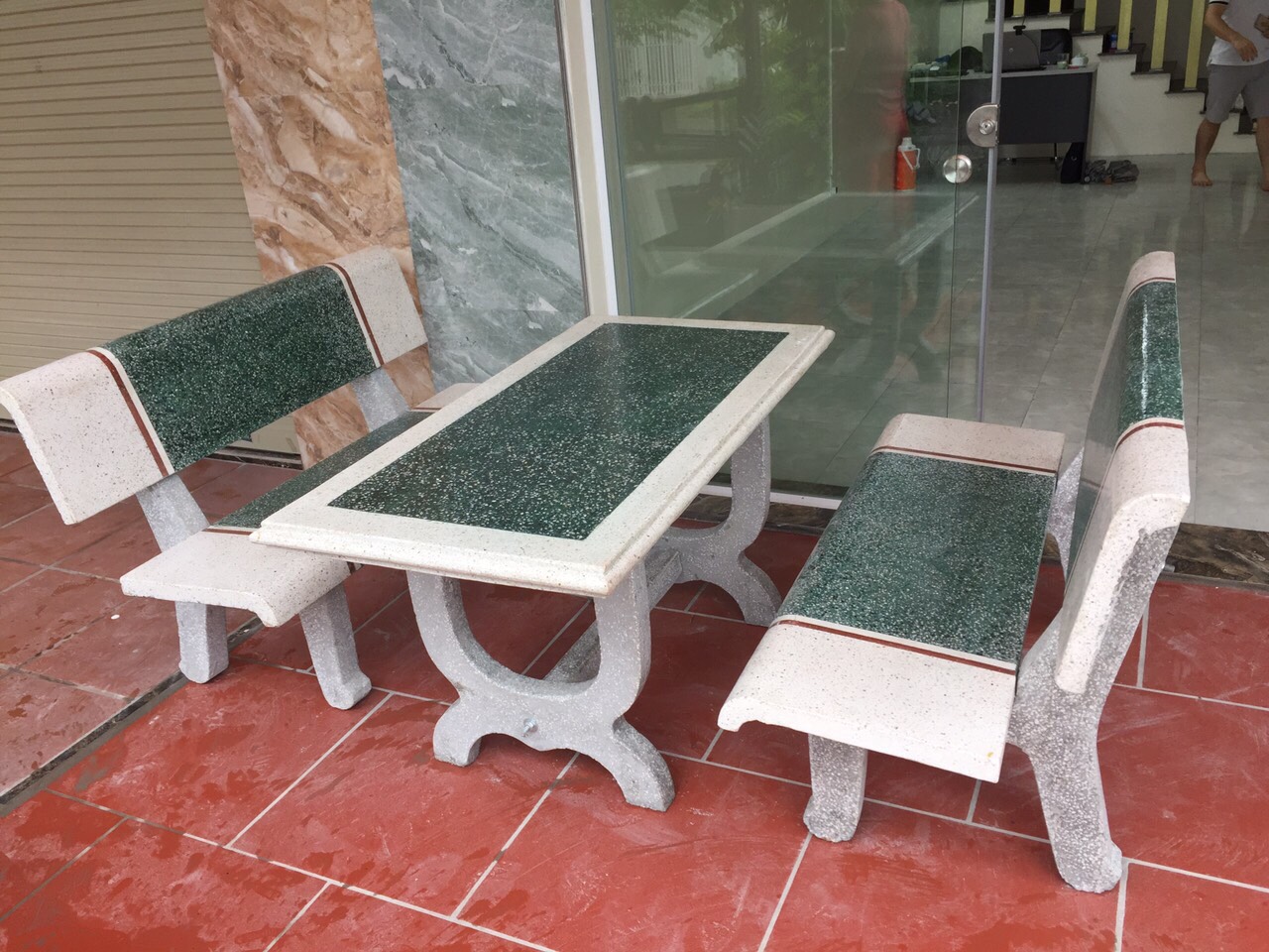 dia-chi-mua-ban-ghe-da-gia-re-uy-tin-va-chat-luong-tai-binh-duong