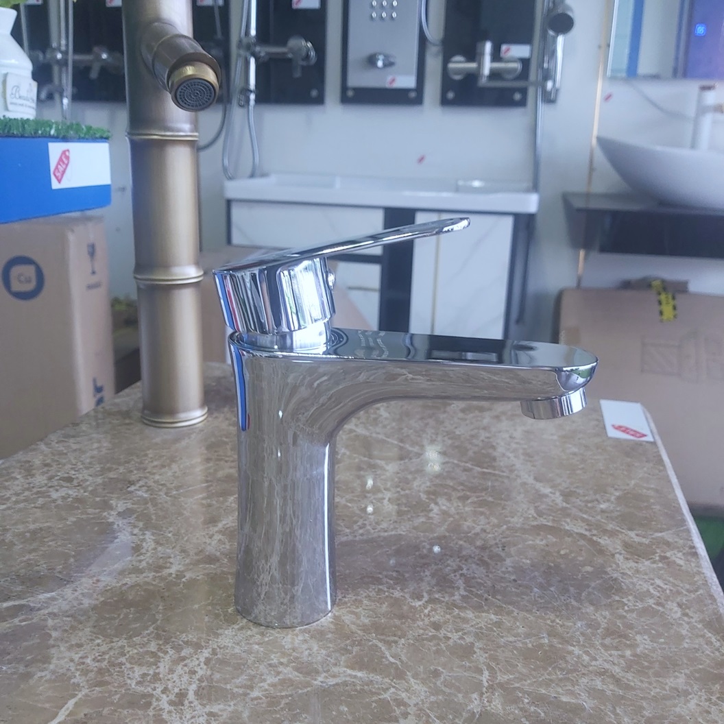 voi-lavabo-nong-lanh-inox-bong-ca-302b