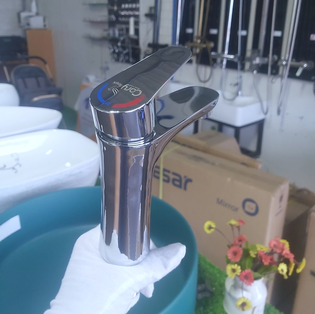 voi-lavabo-nong-lanh-inox-bong-ca-302b