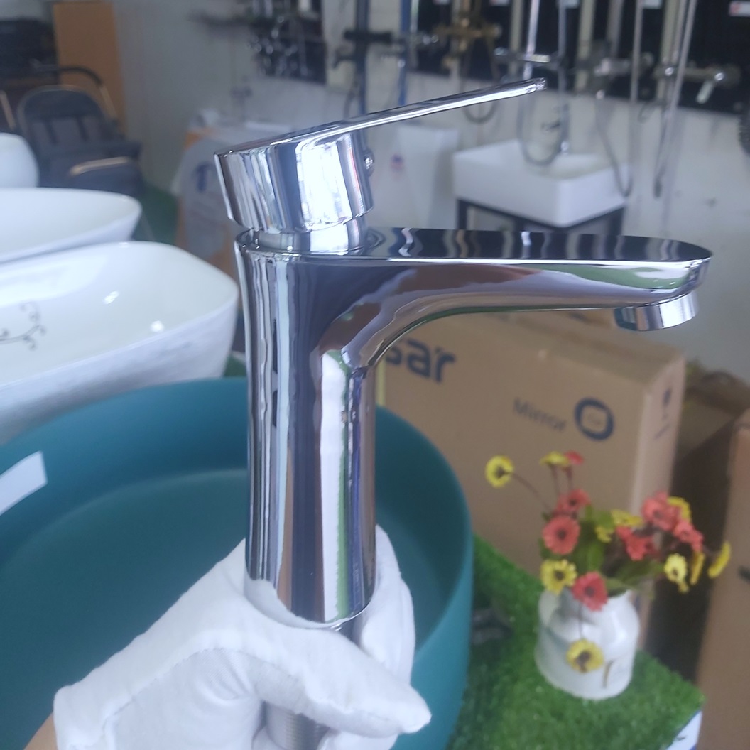 voi-lavabo-nong-lanh-inox-bong-ca-302b